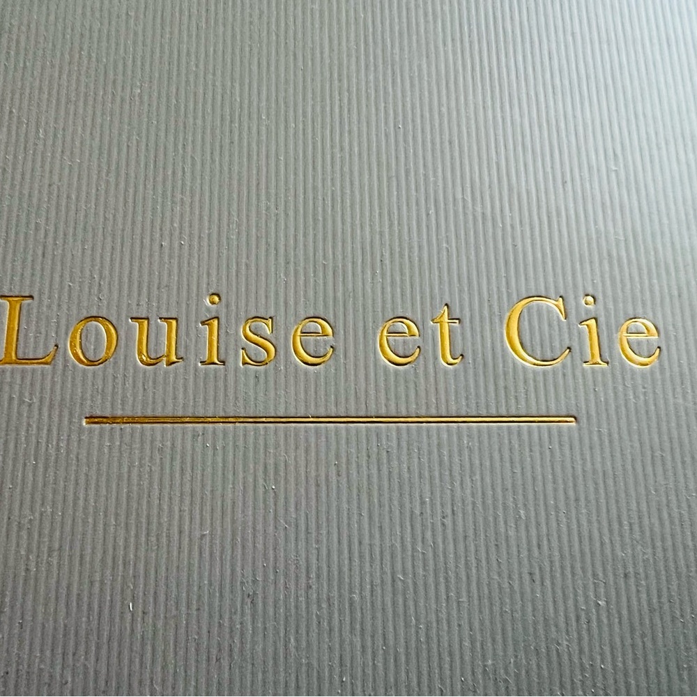 Louise et Cie Lo-Jordyna Pointed Toe Pump - size 9.5 - EUC - 2.5” heel Black - Picture 6 of 6